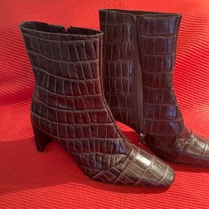 L’Intervalle size 39 brown croco ankle bootie heels